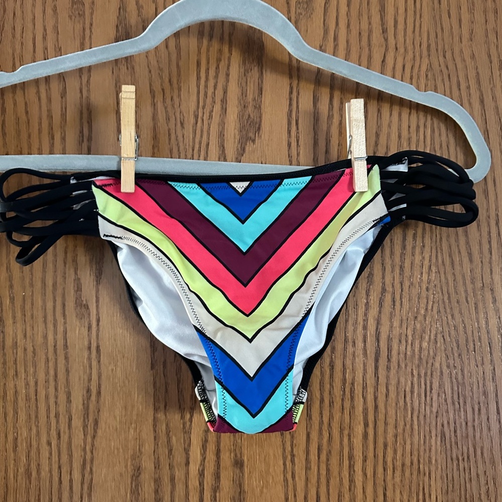 PINK Victoria’s Secret Swim Strappy Bikini bottom multicolor stripe size M